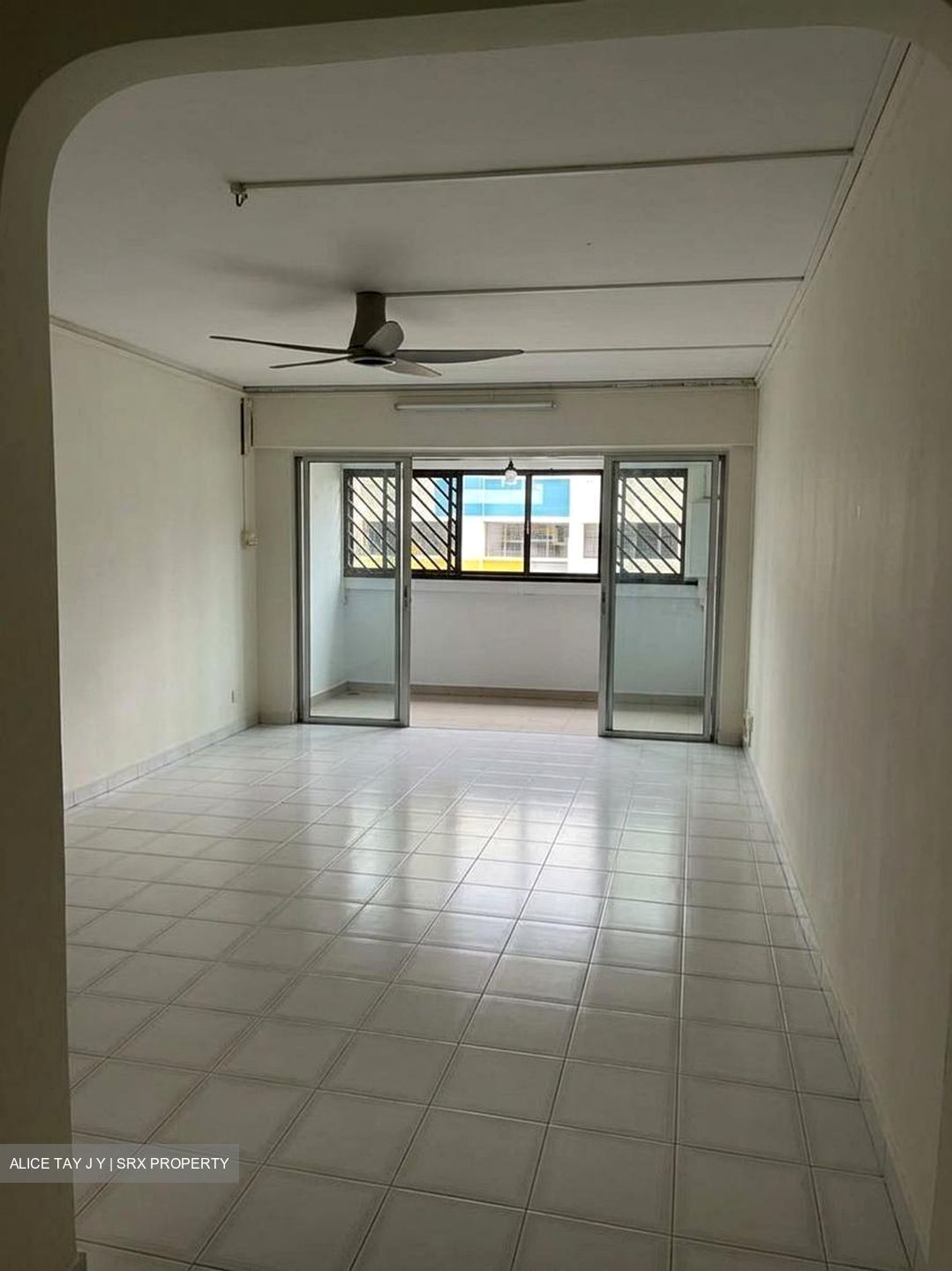 Blk 323 Jurong East Street 31 (Jurong East), HDB Executive #596494201